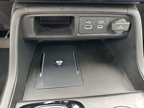 Used 2025 Honda Pilot Touring image 36