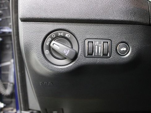 Used 2014 Dodge Charger SXT Plus image 19