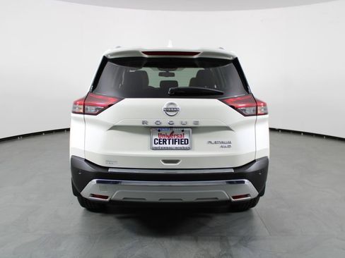 Certified 2023 Nissan Rogue Platinum image 11