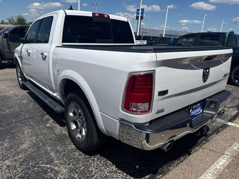 Used 2015 RAM 1500 Laramie w/ Convenience Group AWD/4WD image 10