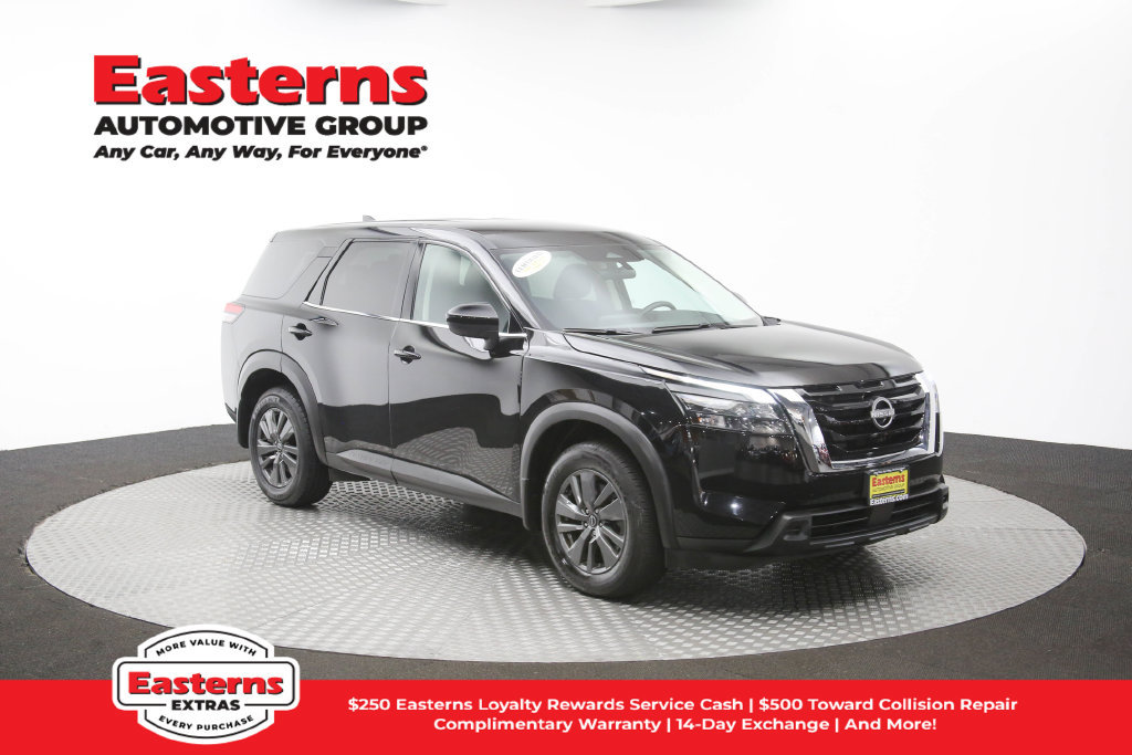 Used 2024 Nissan Pathfinder S AWD/4WD image 47