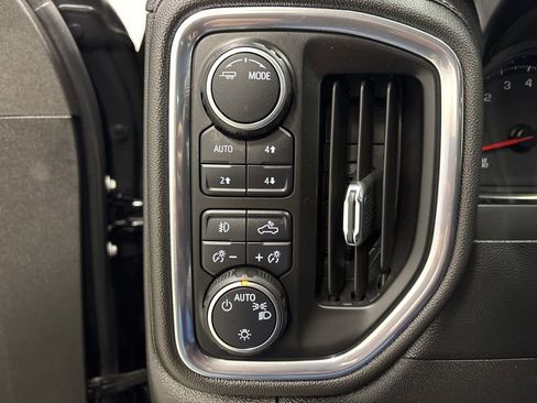 Used 2022 Chevrolet Silverado 1500 RST w/ Z71 Off-Road Package image 26