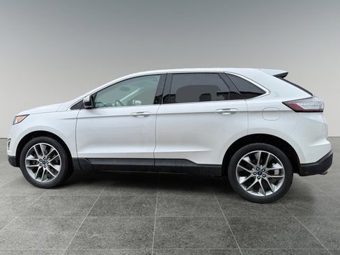 Used 2017 Ford Edge Titanium w/ Equipment Group 301A image 2