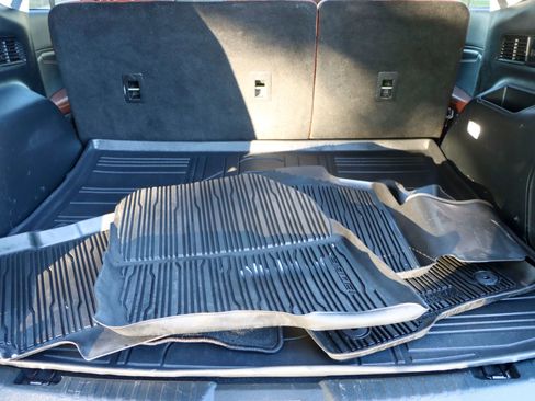 Used 2019 Ford Edge Titanium w/ Equipment Group 301A image 24