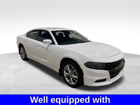 Used 2021 Dodge Charger SXT w/ Driver Convenience Group image 3