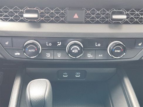 Used 2025 Honda Accord SE image 18