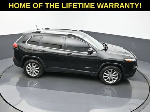 Used 2018 Jeep Cherokee Limited AWD/4WD image 65