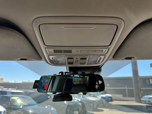 Used 2017 Honda Odyssey EX-L image 33