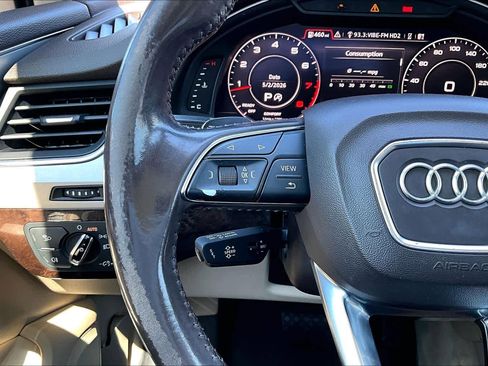 Used 2018 Audi Q7 2.0T Premium Plus AWD/4WD image 24
