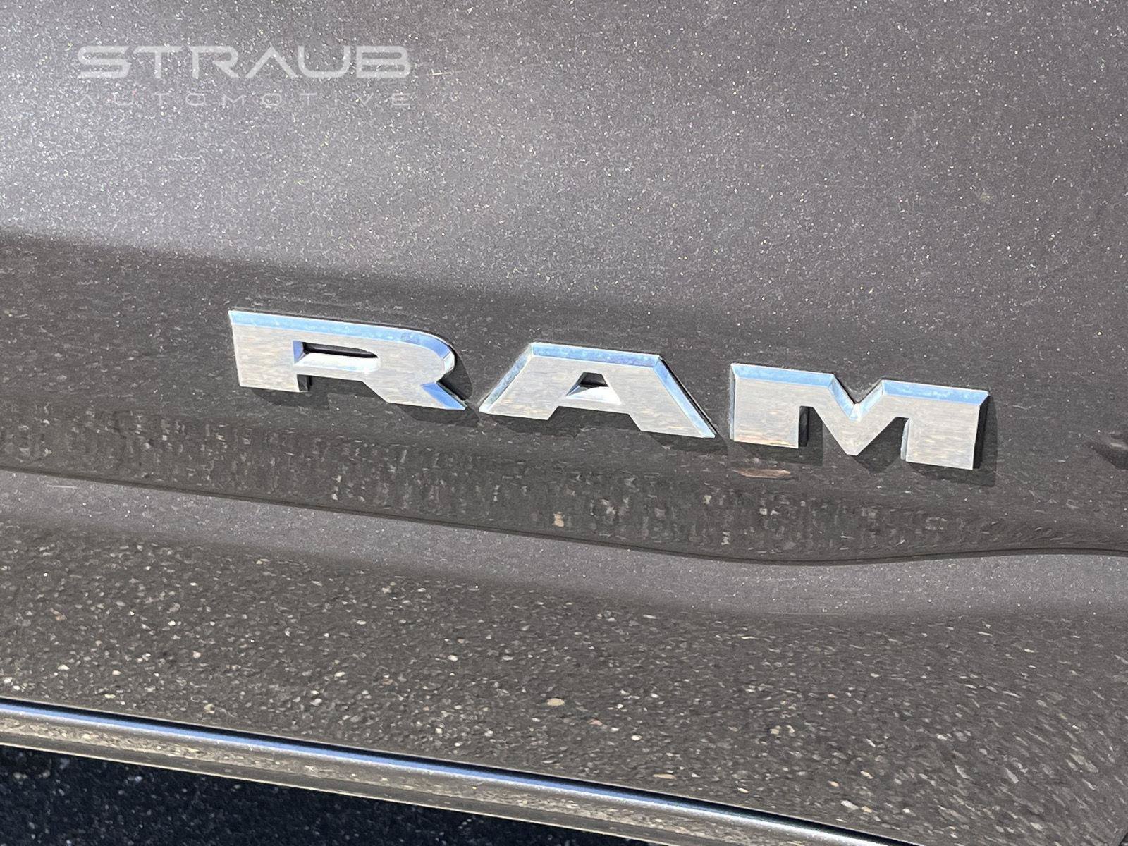 Used 2024 RAM 1500 Big Horn AWD/4WD image 12