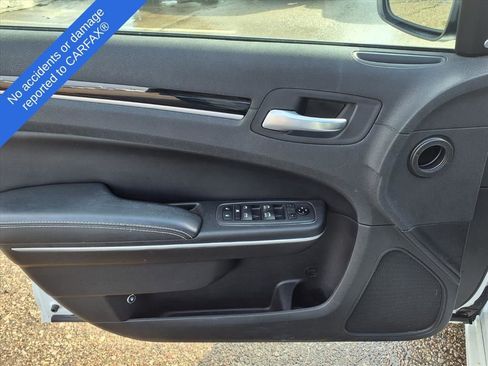 Used 2021 Chrysler 300 S w/ Popular Equipment Group image 15