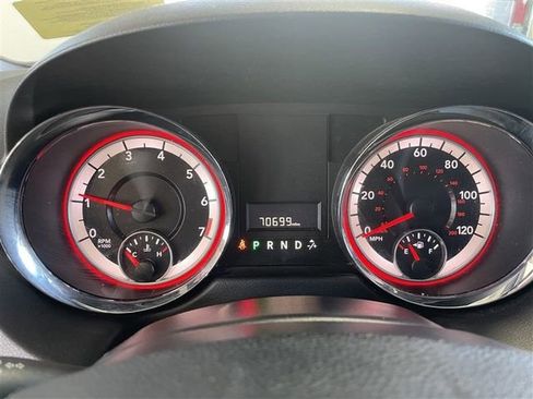 Used 2018 Dodge Grand Caravan SXT image 11