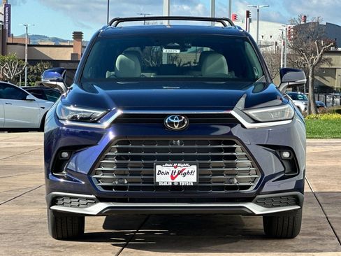 New 2026 Toyota Grand Highlander AWD Hybrid image 10