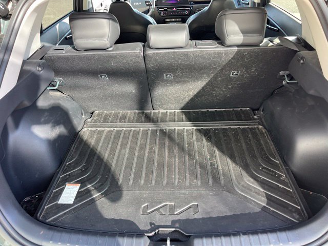 Used 2024 Kia Niro FWD image 24