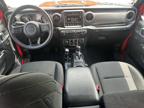 Used 2023 Jeep Wrangler Unlimited Sport w/ Sun And Sound Package AWD/4WD image 22