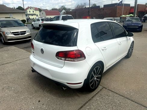 Used 2014 Volkswagen GTI Driver's Edition image 9