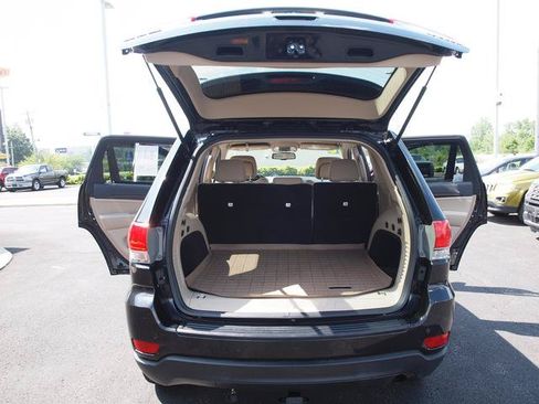 Used 2016 Jeep Grand Cherokee Laredo w/ Quick Order Package 23E AWD/4WD image 5