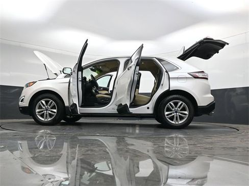 Used 2018 Ford Edge SEL w/ Equipment Group 201A image 47