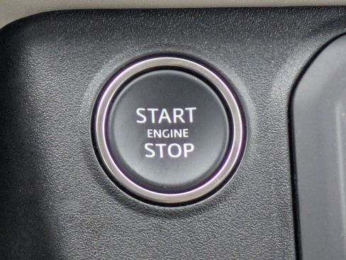 Certified 2024 Land Rover Defender 110 S image 18