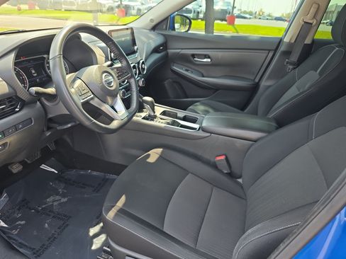 Used 2022 Nissan Sentra SV w/ Trunk Package FWD image 10