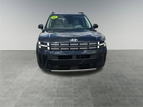 Used 2025 Hyundai Santa Fe SEL image 9
