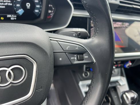 Used 2023 Audi Q3 2.0T Premium image 15