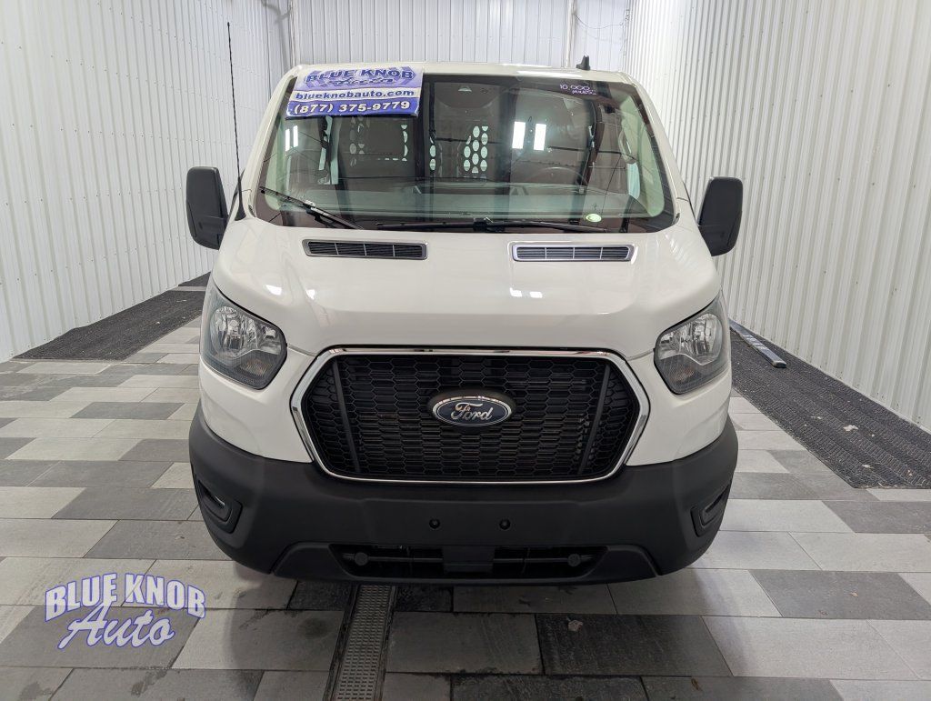 Used 2025 Ford Transit 250 Low Roof w/ Exterior Upgrade Package RWD image 6