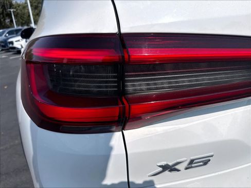 Used 2020 BMW X5 sDrive40i w/ Premium Package RWD image 23