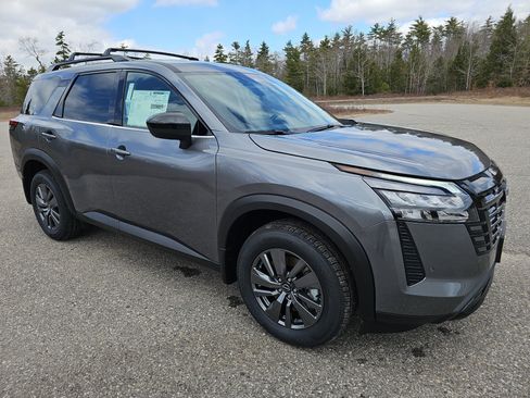New 2026 Nissan Pathfinder SV AWD/4WD image 9