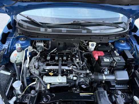 Used 2021 Nissan Kicks S FWD image 32