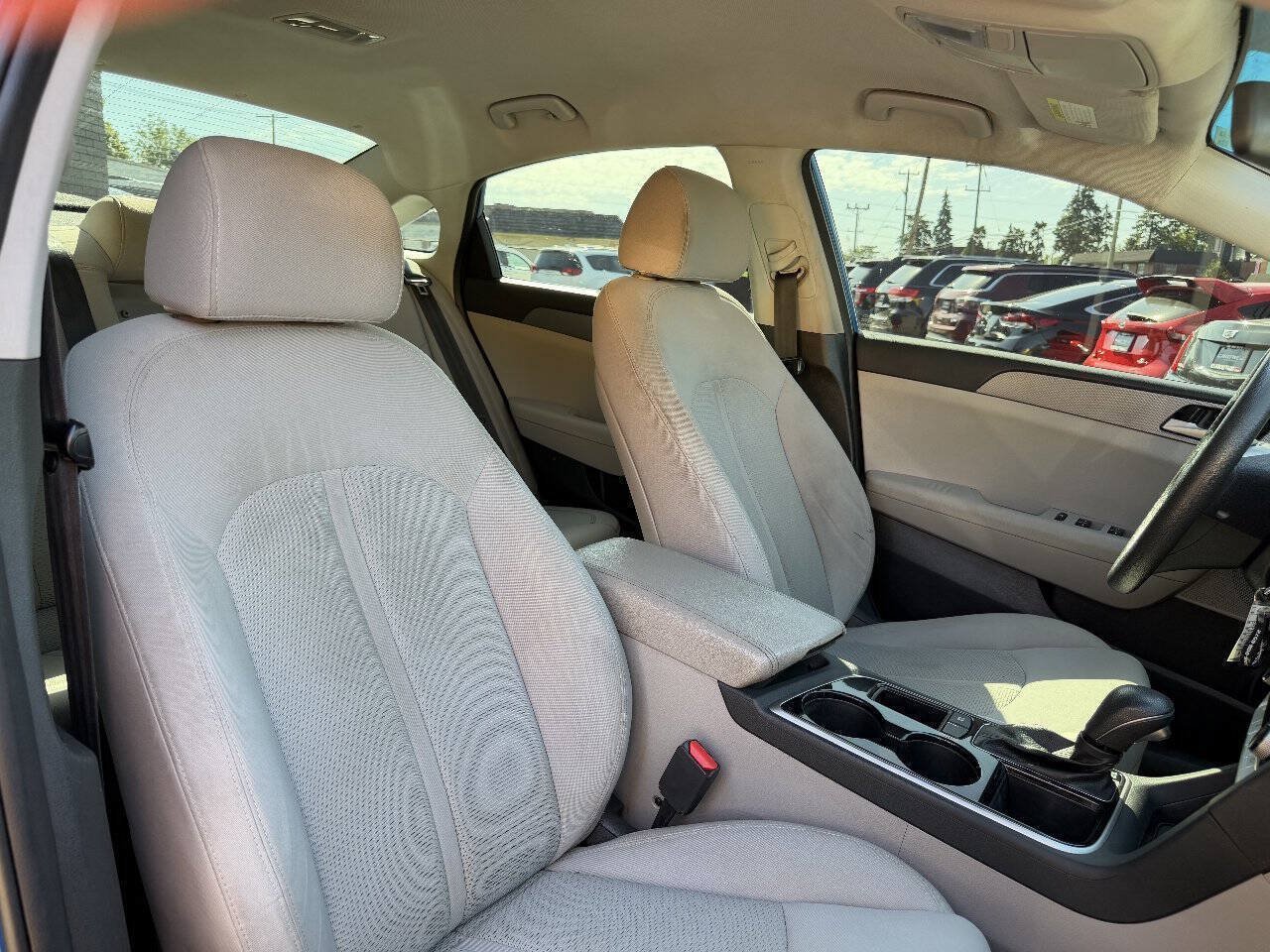 Used 2018 Hyundai Sonata SE FWD image 9