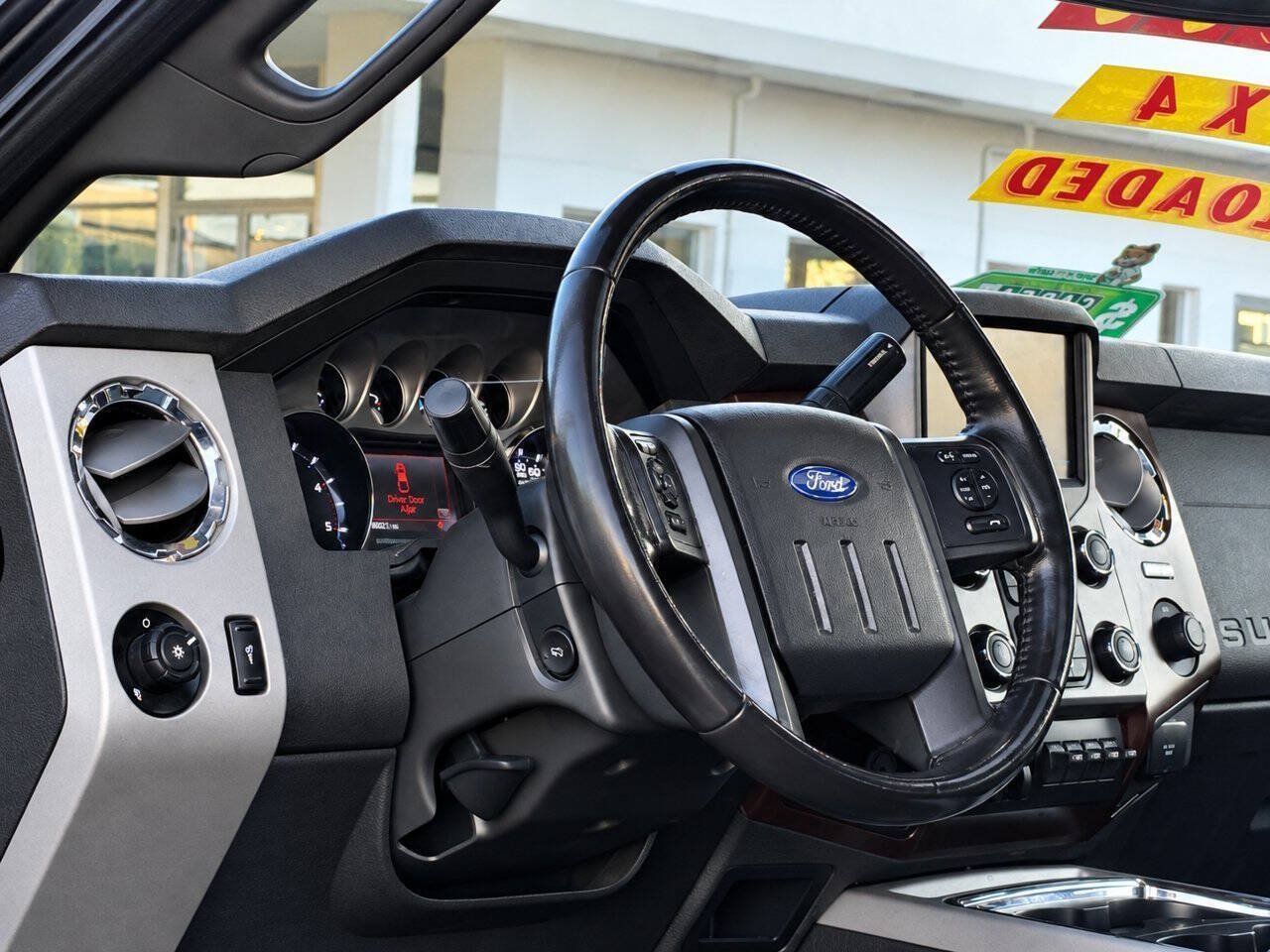 Used 2014 Ford F350 Lariat w/ Lariat Ultimate Package AWD/4WD image 3