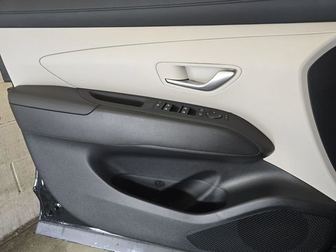 New 2026 Hyundai Tucson SE image 27