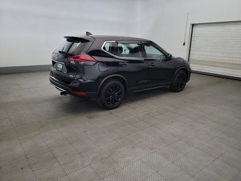Used 2019 Nissan Rogue S AWD/4WD image 10