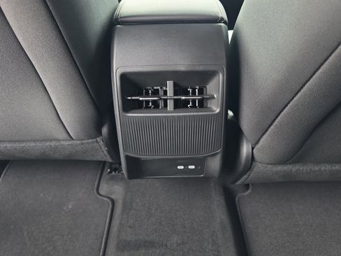 New 2026 Jeep Cherokee Laredo image 30