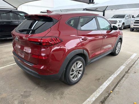 Used 2021 Hyundai Tucson SE image 3