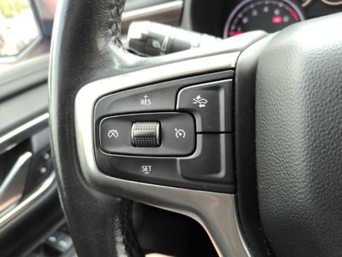 Used 2021 Chevrolet Suburban LS RWD image 35