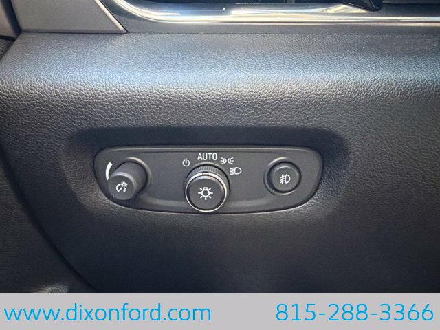 Used 2020 Chevrolet Traverse LT AWD/4WD image 17