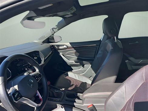 Used 2023 Volkswagen Jetta GLI Autobahn w/ GLI Black Package image 2