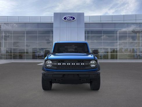 New 2025 Ford Bronco Base image 6
