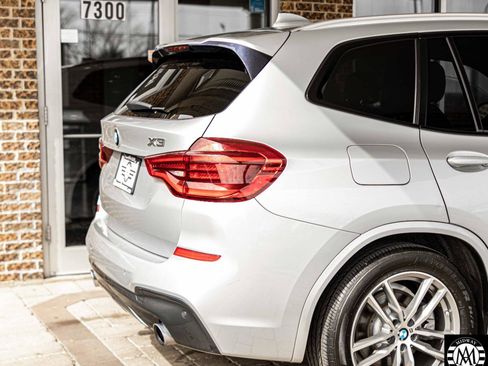 Used 2018 BMW X3 xDrive30i AWD/4WD image 29
