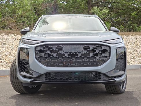 New 2026 Audi Q3 quattro 2.0T AWD/4WD image 23