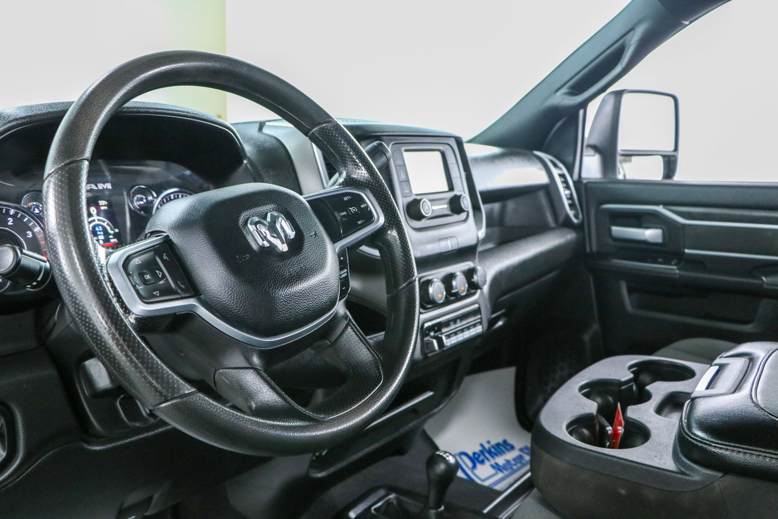 Used 2024 RAM 3500 SLT w/ Quick Order Package 2YG SLT AWD/4WD image 21