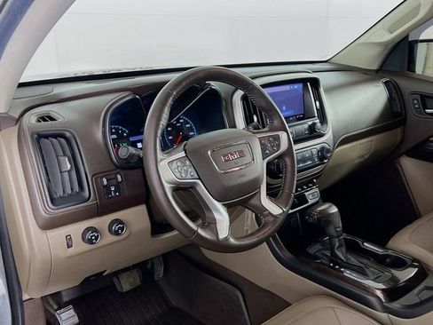 Used 2019 GMC Canyon SLT w/ Driver Alert Package image 33