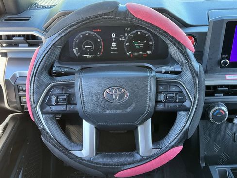 Used 2024 Toyota Tacoma TRD Off-Road AWD/4WD image 11