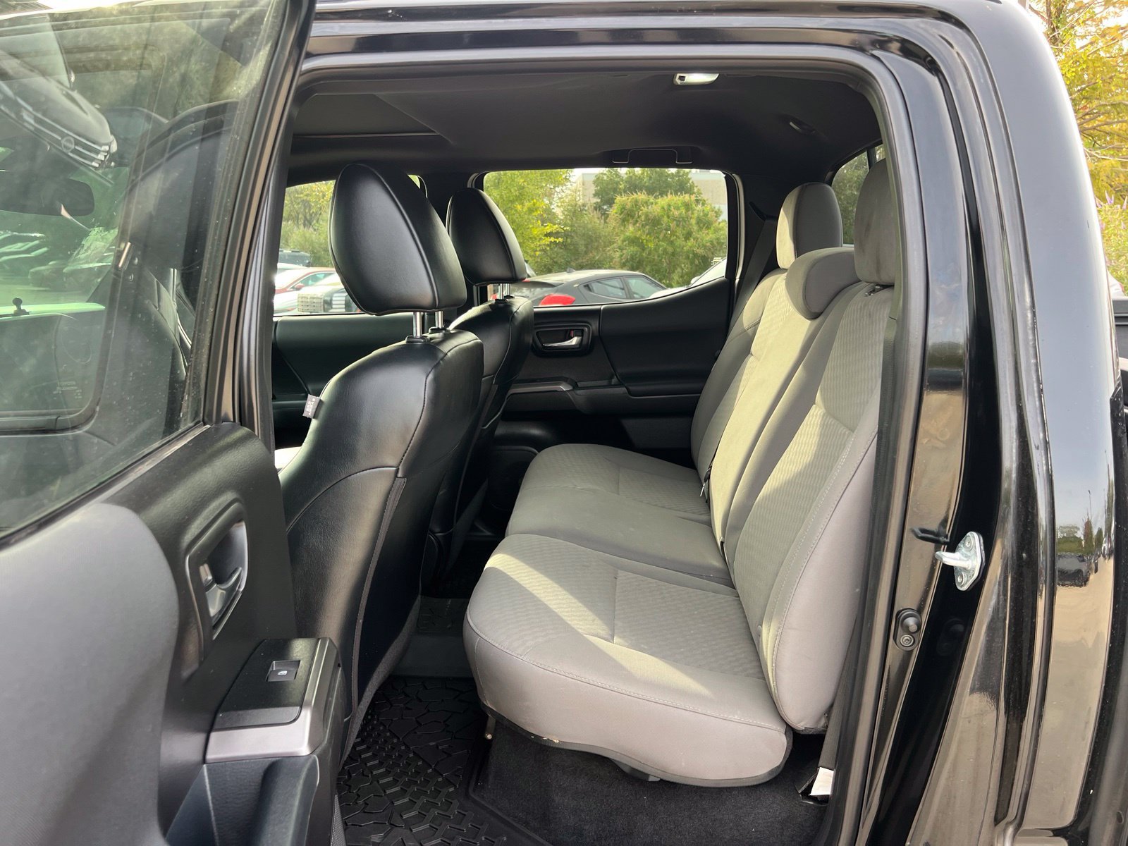 Used 2021 Toyota Tacoma TRD Pro AWD/4WD image 16