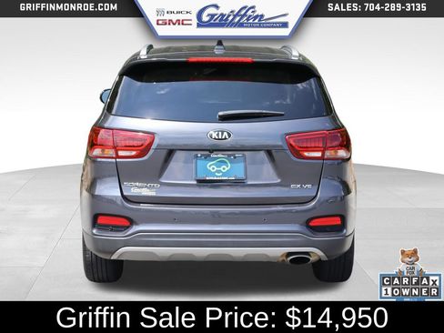 Used 2019 Kia Sorento EX FWD image 4