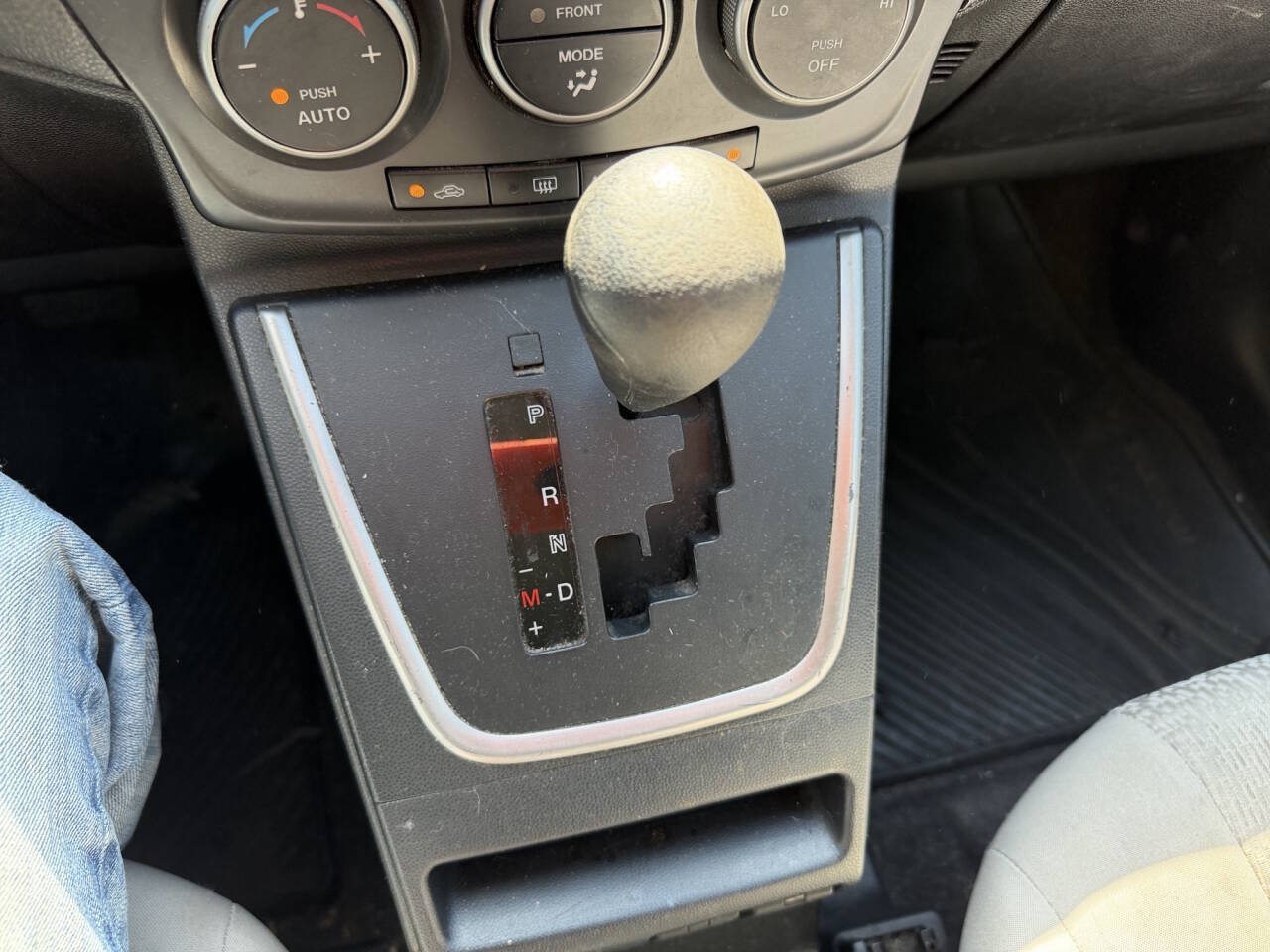 Used 2012 MAZDA MAZDA5 Sport FWD image 35