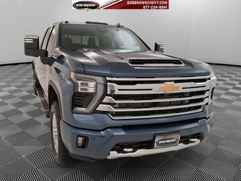 Used 2025 Chevrolet Silverado 2500 High Country w/ High Country Premium Package image 1