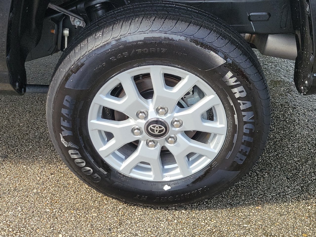 Used 2026 Toyota Tacoma SR5 RWD image 5